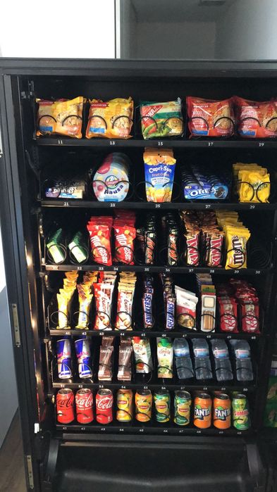 Título: Máquina Automática em Ótimo Estado Pronta - Moedas e notas