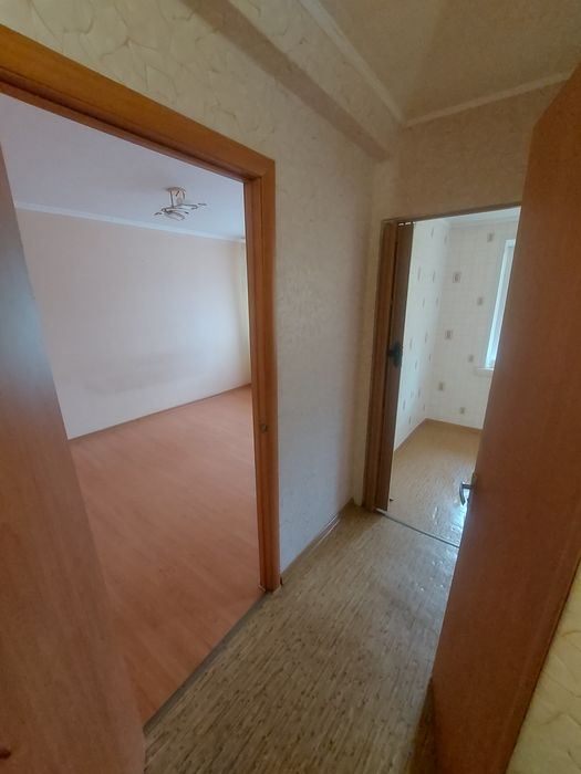 Продам 1 км квартира