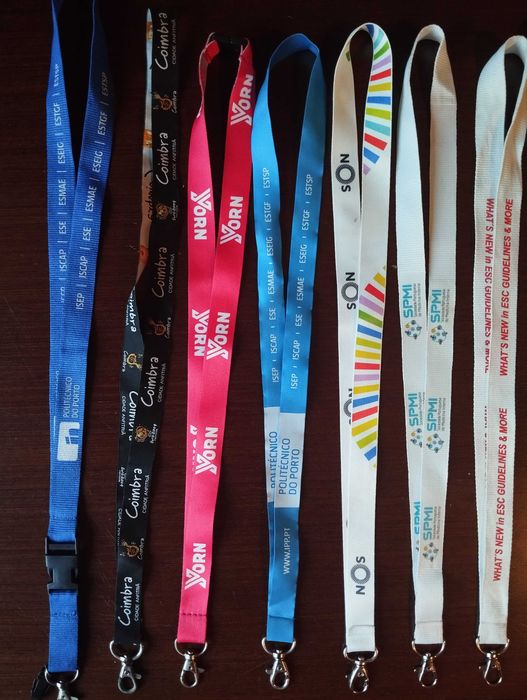 Coleção de fitas porta-chaves