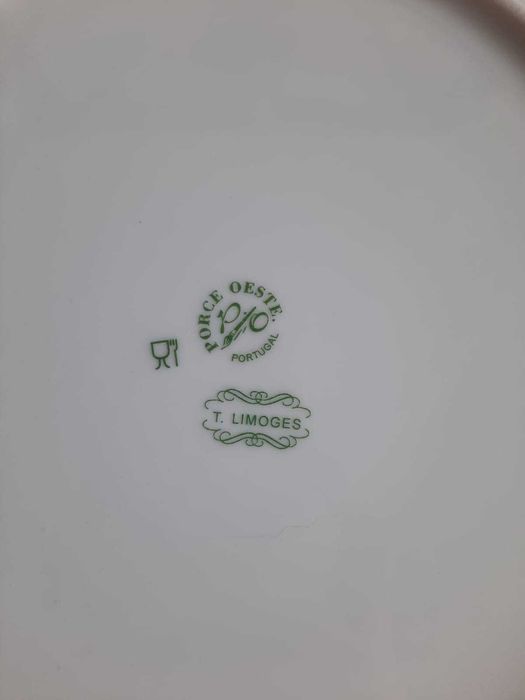 Decorative porcelain plate - T. Limoges64861768748034124
