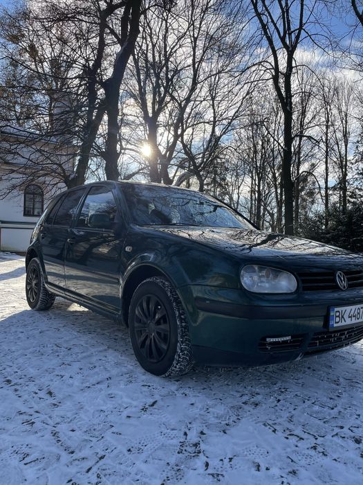 Volkswagen Golf 4 1.6 Газ/Бензин