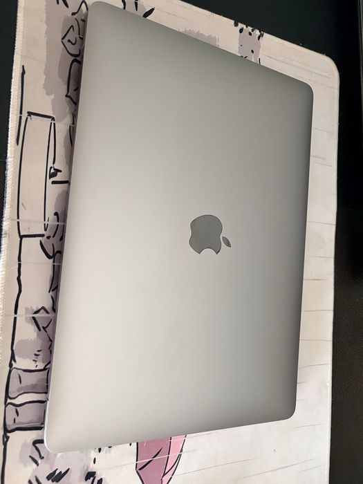 MacBook Air (Retina, 13 polegadas, 2020)