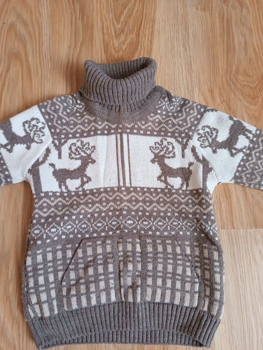 Светрик тепленький