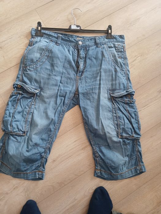 Pas do 86 meskie spodenki