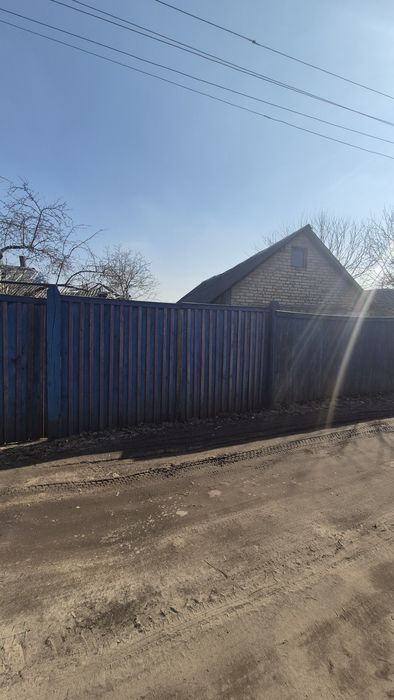 Бабинці-продам ділянку  15 сот з будівлями!