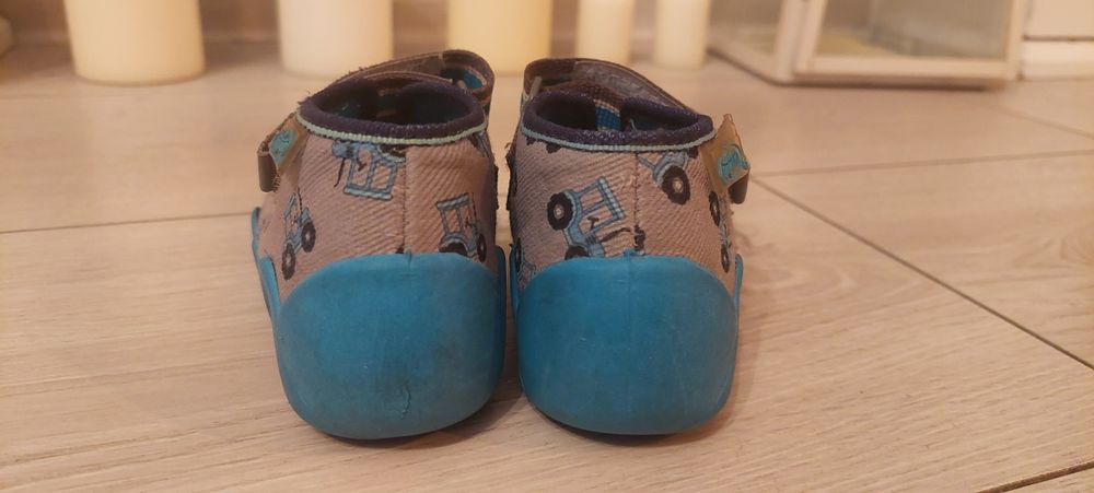 Kapcie buty chłopięce befado sandałki rozmiar 23