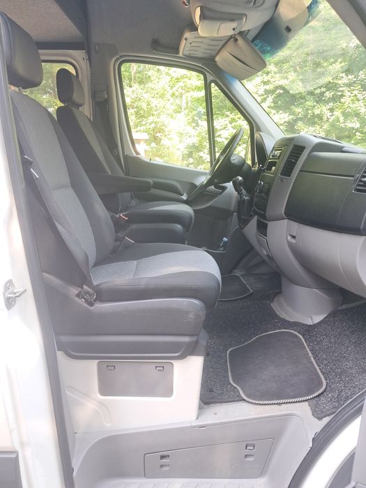 Volkswagen Crafter 7 osobowy klimatyzacja