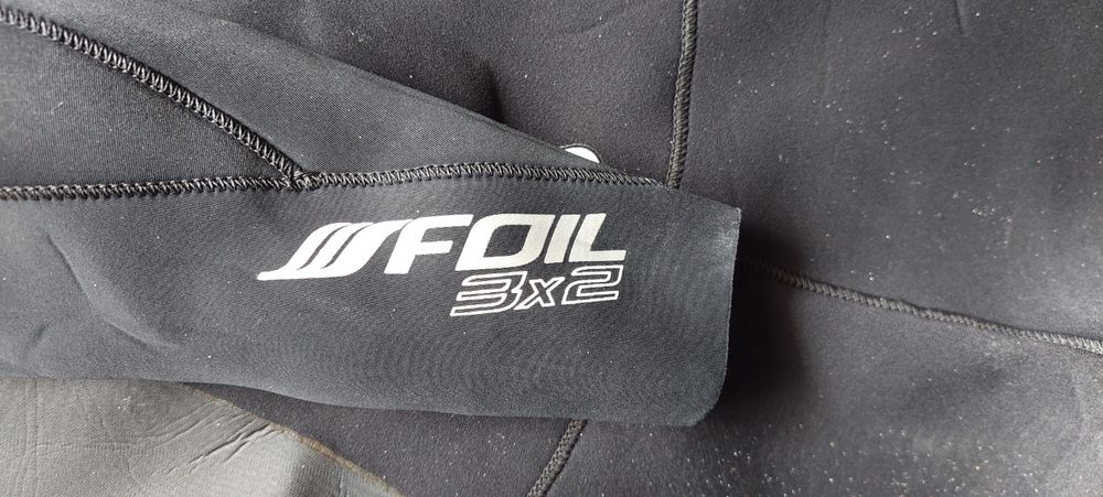 Fato Surf/BodyBoard Billabong 3x2