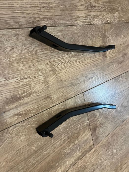 Кронштейн бамперу Porsche Macan, та інші запчастини