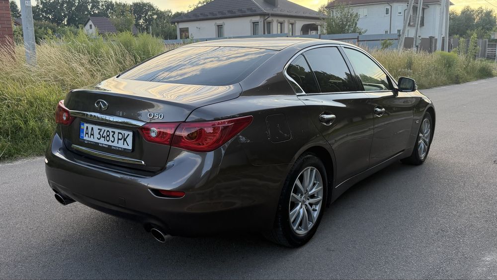 Infiniti Q50 2.0 t