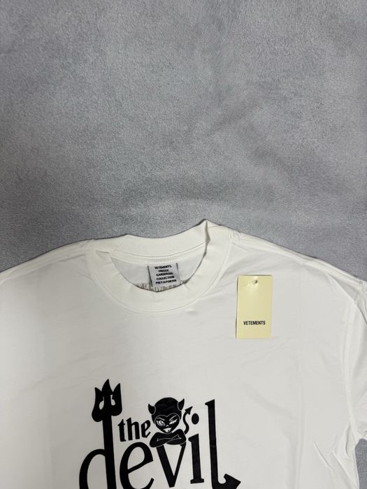 футболка Vetements The devil does wear tee S M L