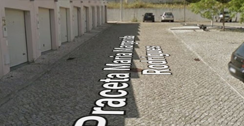 Garagem em Box ....