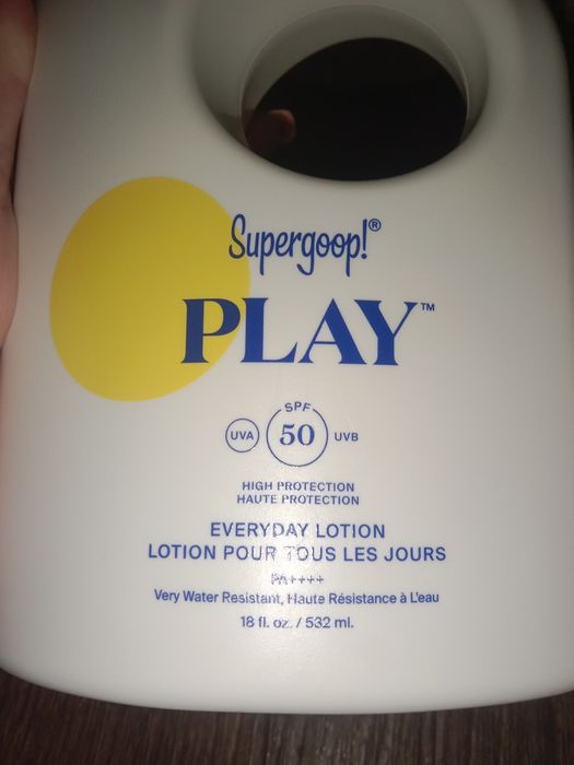 SPF крем фірми Supergoop