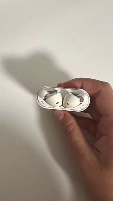 Беспроводные наушники Defunc TRUE GO SLIM очень громкие
