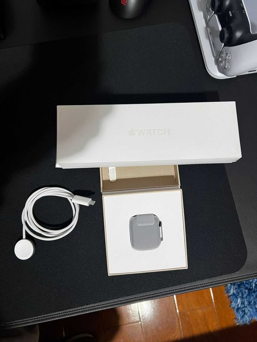 APPLE Watch Series 10 GPS+Cellular 46 mm Alumínio Preto Brilhante