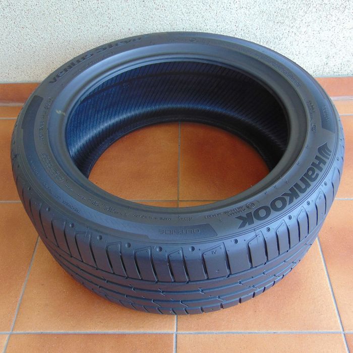 Opona letnia 225/50 R17 Hankook Ventus S1 Evo2 1szt.