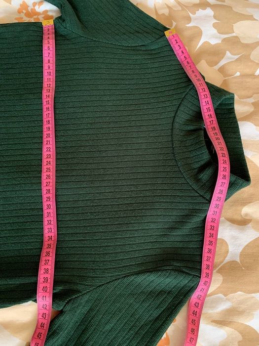 Стильний гольф Zara в глибокому смарагдовому кольорі