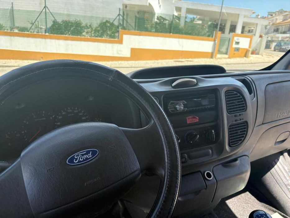 ford transit 9 lugares