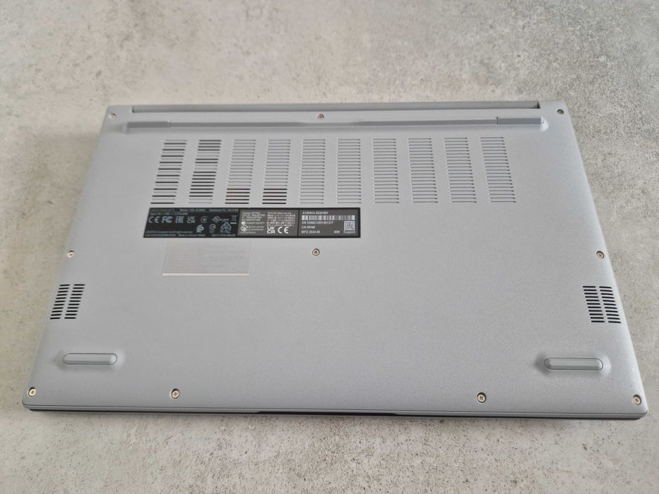 Nowy Laptop Asus VivoBook 15 A1504VA / i5-1335U / 16GB RAM / Gwarancja