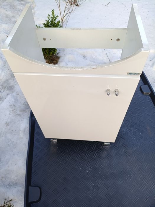 Szafka z umywalką 50/38/84