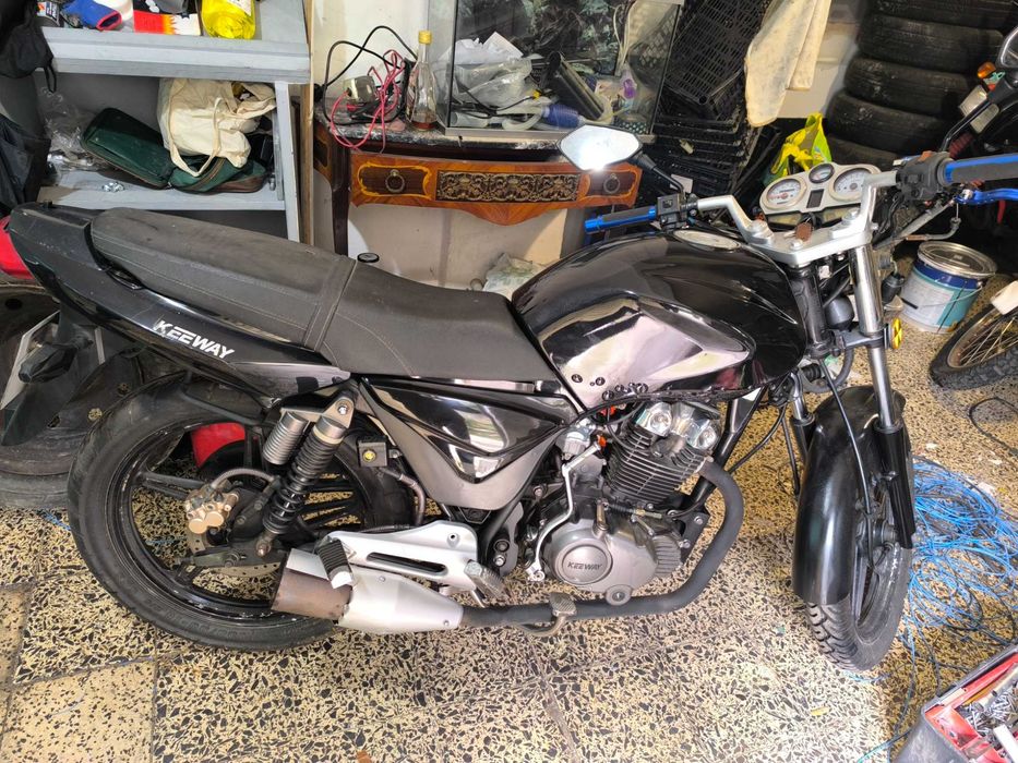Keeway 125 quase nova