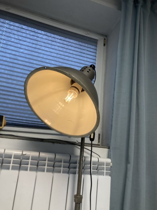 Lampa stojaca loft industrial