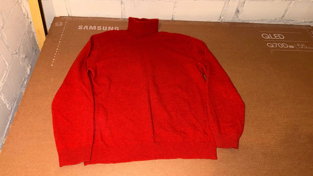 Golf Benetton S męski, wełna merino, czerwony – jak nowy