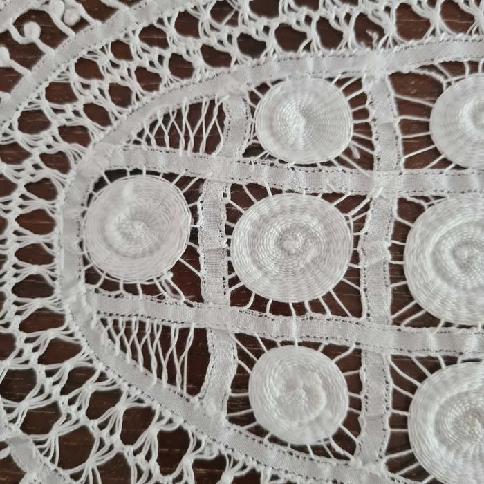 Naperon vintage em renda de Bilros