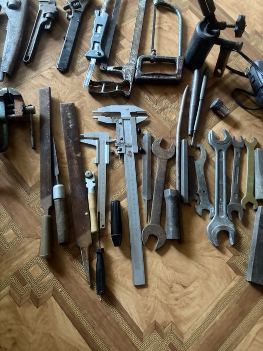 Гаражный инструмент