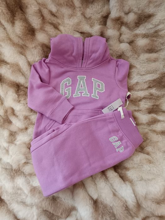 Новий спортивний костюм Gap на  2 роки. Оригінал