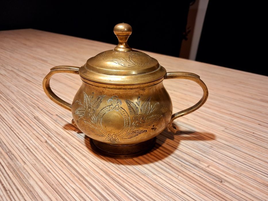 Śliczna indyjska cukiernica sygnowana MET INDIA 1904 vintage