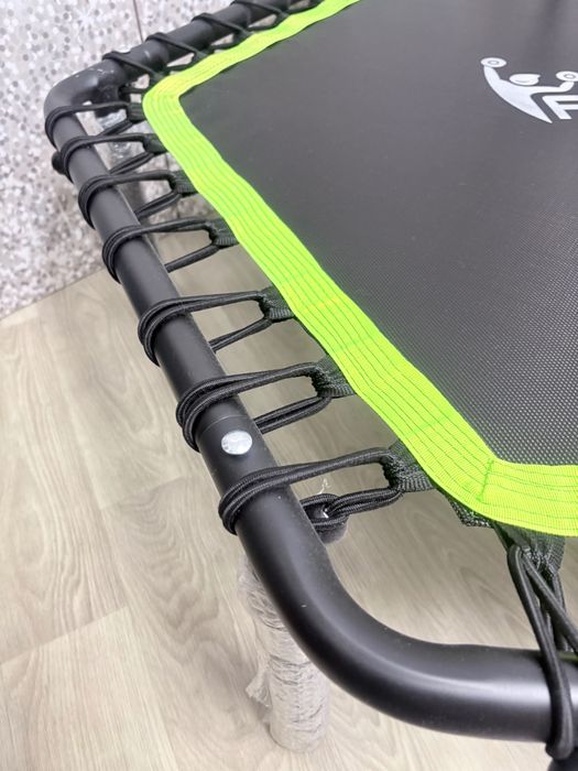 Батут для занять фітнесом із ручкою FunFit 127 см Green