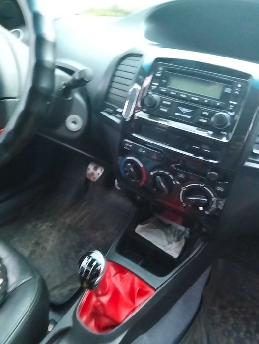 Продам срочно Geely MK Cross