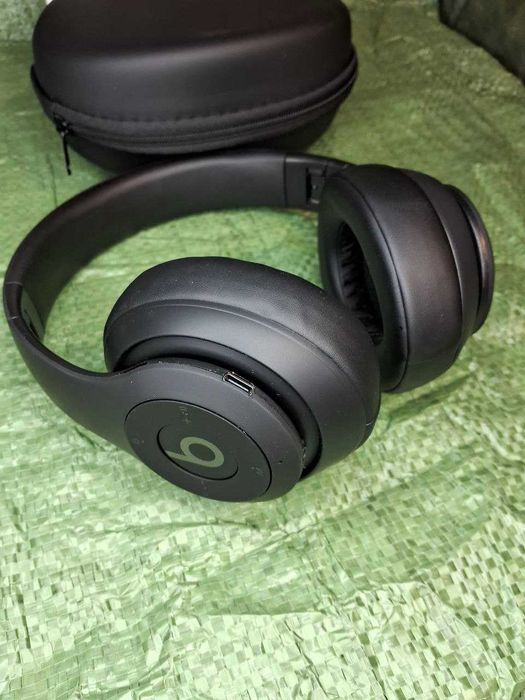 Беспровідні навушники Beats Studio Pro