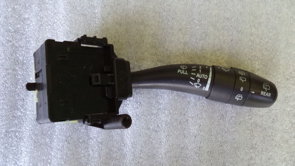 Manetes (Multifunções) Kia Ceed ano 2008