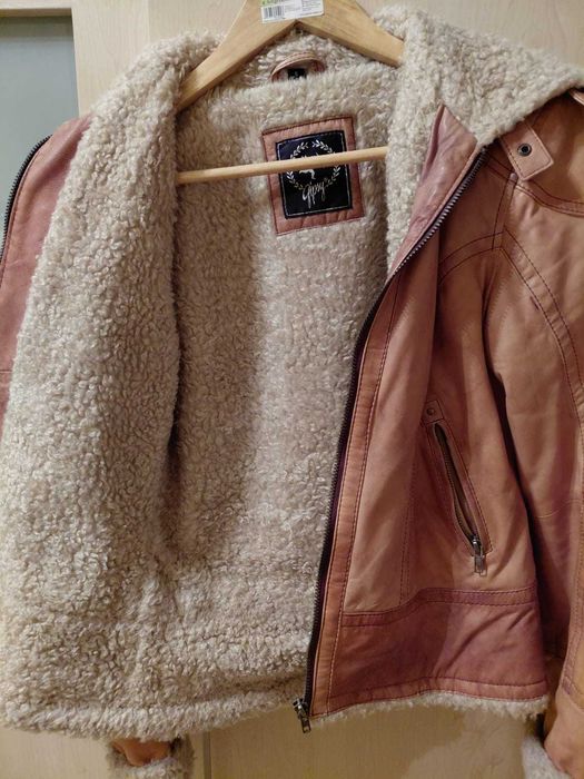 Kurtka skòrzana damska