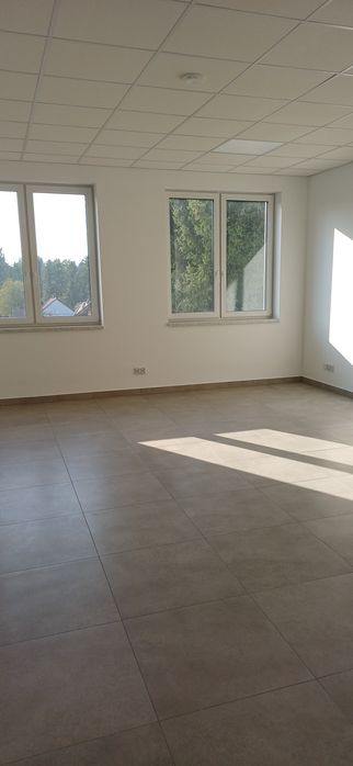 Lokale użytkowe i biurowe 20,30m2