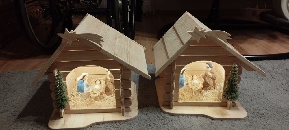 Drewna szopka Bożonarodzeniowa