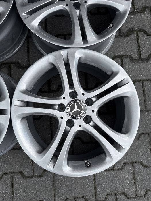 Felgi aluminiowe 17 cali 5x112 et 52.5 7,5J Mercedes Klasa A