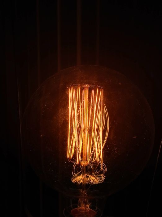 Oryginalna Żarówka Edison Epic Light Mega Kula 60W szer 12,5cm