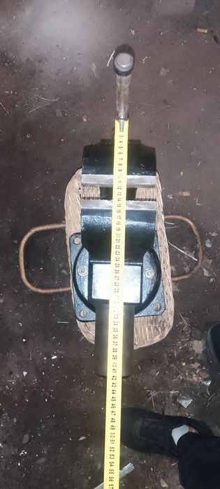 Тіски  в гарному стані