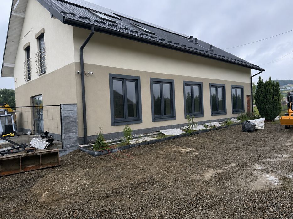 BUDYNEK lokal usługowy + mieszkanie Debica Nagawczyna 17ar