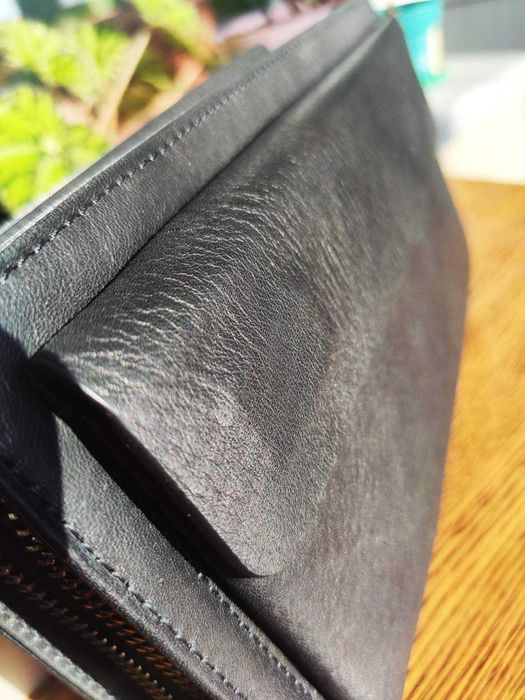 Кожаная мужская Барсетка. .Цвет- Dark Coffee и Черный