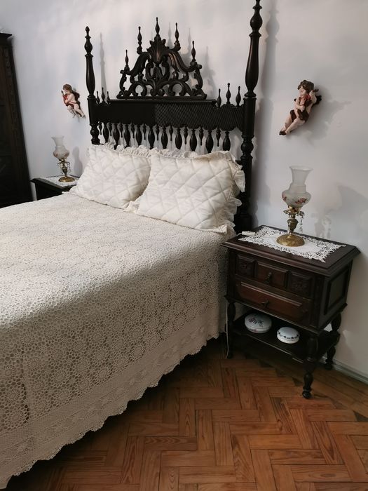 Mobília de quarto casal antigo