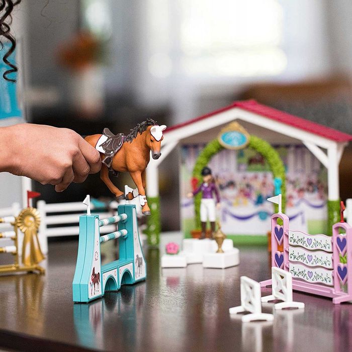 Duży zestaw SCHLEICH 42440  Konie +Akcesoria Zawody Horse Club OKAZJA