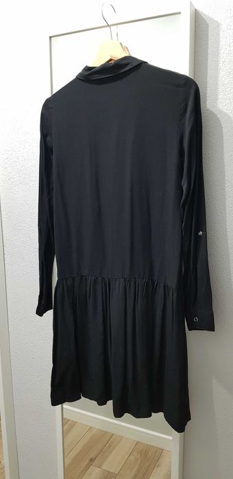 Sukienka czarna cropp rozm. Xs idealna