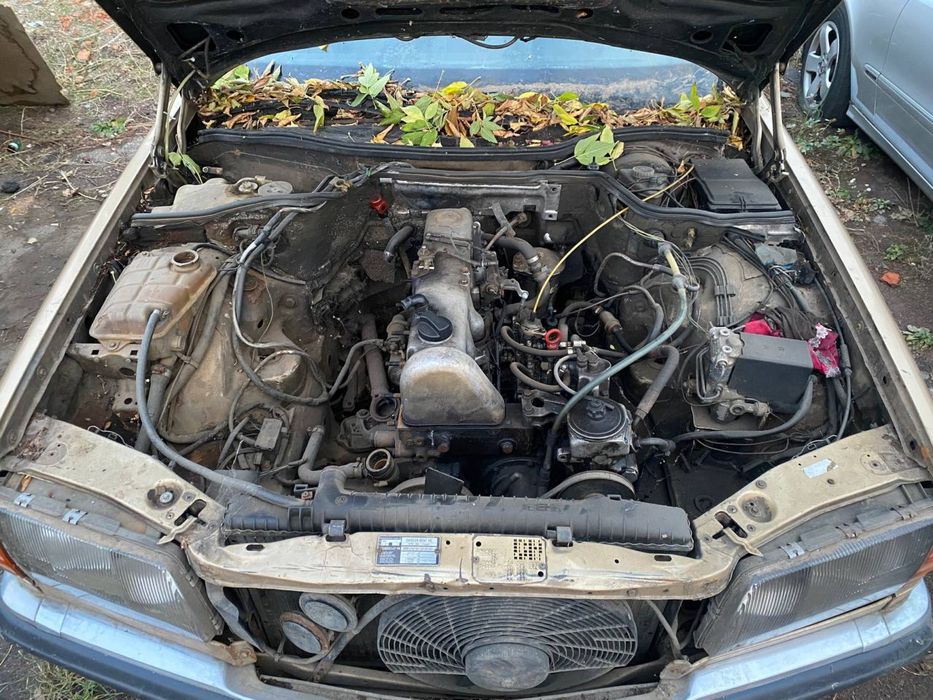 Mercedes w 126 / 3.0 om 617 diz, на болты , гайки , метиз .