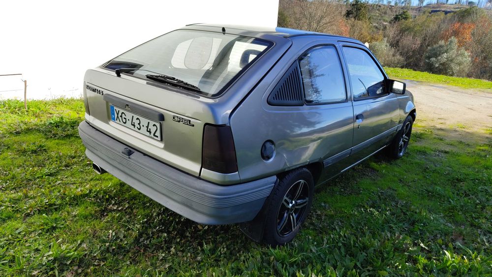 Opel Kadett 1.4 LS