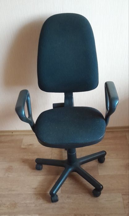 Кресло офисное компьютерное