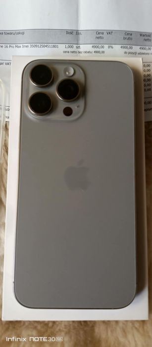 Iphone 16 Pro max. Idealny jak w dniu zakupu. Bateria 97% za gotowke